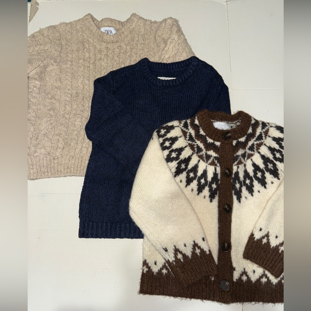Boys lot of winter sweaters size 8. (Abercrombie and Zara Kids)